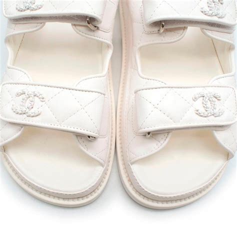 chanel witte sandalen|Chanel kid sandals.